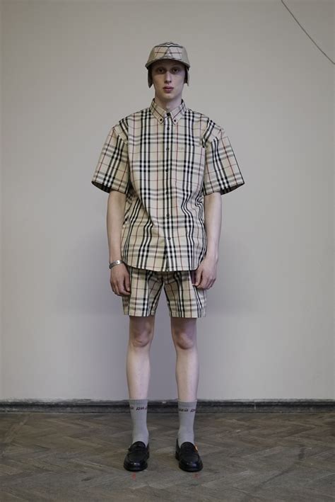 gosha burberry shorts|Every look from the Burberry Gosha Rubchinskiy .